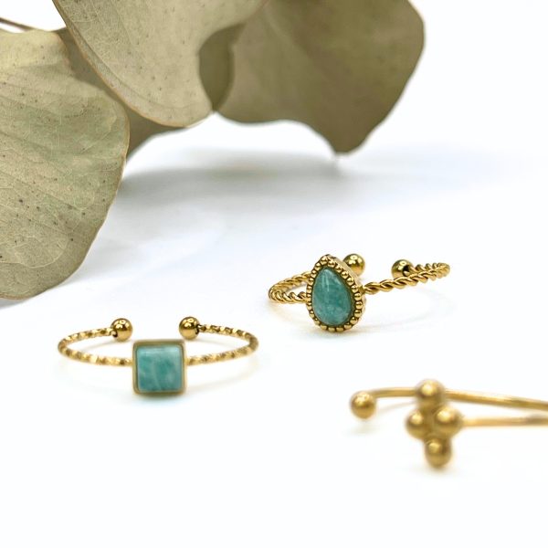 Bague fine en acier inoxydable dorée avec goutte en pierre naturelle bleue